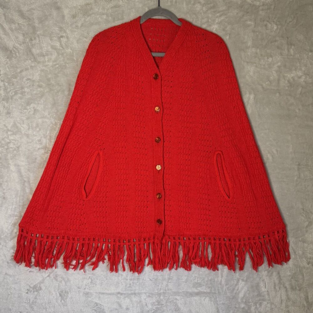Vintage Women Boho Chic Fringe Knit Poncho Shawl Candy Red Riding Grannycore 60s